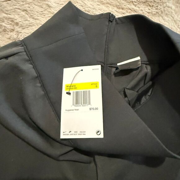 NWT Nike Team Tech Pack Woven Short High Waist Stretch DX0626-060 Women's Size M - Picture 7 of 8